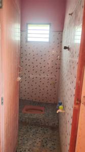 Bathroom Image of 250 Sq.ft 1 RK Builder Floor for rent in Poonamallee Chennai for Rs. 4500