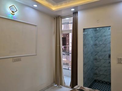 Bedroom Image of 810 Sq.ft 3 BHK Apartment / Flat for sale in Dwarka Mor New Delhi for Rs. 6000000