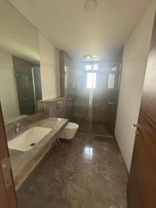 Image of 5050 Sq.ft 4.5 BHK Apartment / Flat for sale in Stratford Verde Residence Collection, Kalyani Nagar, Pune for Rs. 100000000