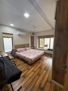Bedroom Image of 1000 Sq.ft 2 BHK Apartment / Flat for sale in Vile Parle West Mumbai for Rs. 40000000