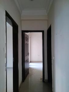 Passage Image of 1685 Sq.ft 3 BHK Apartment / Flat for sale in Paramount Floraville, Sector 137 Noida for Rs. 20700000