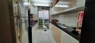 Kitchen Image of 890 Sq.ft 2 BHK Apartment / Flat for sale in Khar West Mumbai for Rs. 32500000