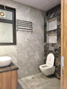Common Bathroom Image of 2550 Sq.ft 4 BHK Builder Floor for sale in Paramount Low Rise Floors South City 2, Sector 49 Gurgaon for Rs. 32700000