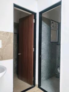 Common Bathroom Image of 656 Sq.ft 1 BHK Apartment / Flat for sale in VTP Leonara Building G, Mahalunge Pune for Rs. 5400000