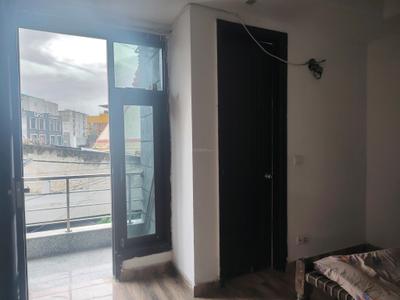 Bedroom Image of 1650 Sq.ft 3 BHK Apartment / Flat for rent in Freedom Fighters Enclave New Delhi for Rs. 35000