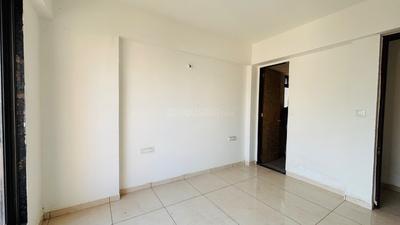 Bedroom Image of 1350 Sq.ft 2 BHK Apartment / Flat for sale in Shri Brahmani Vishakha Eliana, Chandkheda Ahmedabad for Rs. 6100000