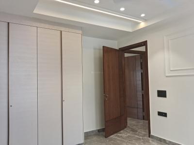 Bedroom Image of 2700 Sq.ft 4 BHK Builder Floor for sale in Rajouri Garden New Delhi for Rs. 55000000