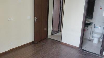 Bedroom Image of 1300 Sq.ft 3 BHK Apartment / Flat for sale in BPTP Spacio, Sector 37D Gurgaon for Rs. 16000000