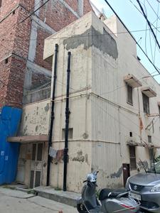 Image of 900 Sq.ft Residential Plot / Land for sale in Ramesh Nagar, New Delhi for Rs. 39000000