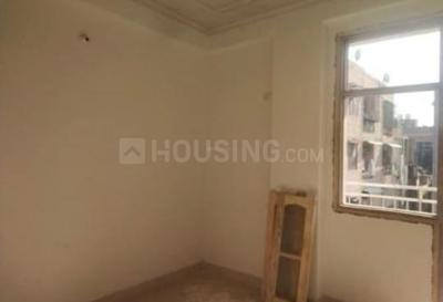 Bedroom Image of 690 Sq.ft 2 BHK Builder Floor for sale in Jamia Nagar New Delhi for Rs. 5800000