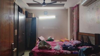 Bedroom Image of 1800 Sq.ft 5 BHK Builder Floor for sale in Bhardwaj Builder Floors, Model Town New Delhi for Rs. 35000000