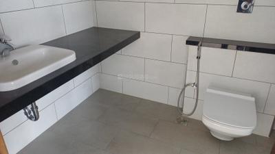 Image of 3650 Sq.ft 4 BHK Apartment / Flat for sale in Marina One Phase 1, Marine Drive, Kochi for Rs. 54000000