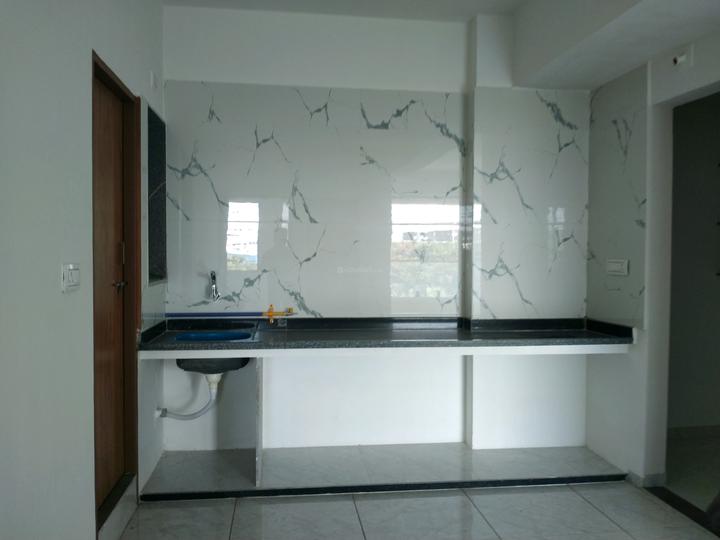 Adani Water Lily Main Image 1