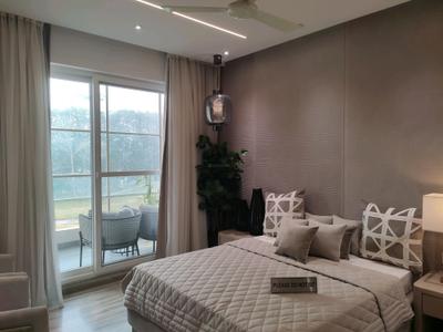 Bedroom Image of 2034 Sq.ft 3 BHK Apartment / Flat for sale in Ivory County Phase 1, Sector 115 Noida for Rs. 31500000