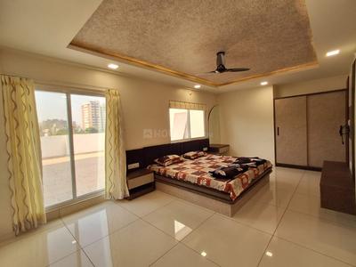 Bedroom Image of 4400 Sq.ft 4 BHK Apartment / Flat for sale in Alkapuri Vadodara for Rs. 30000000