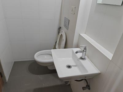 Image of 1200 Sq.ft 3 BHK Apartment / Flat for rent in Godrej Emerald, Thane West, Thane for Rs. 37000