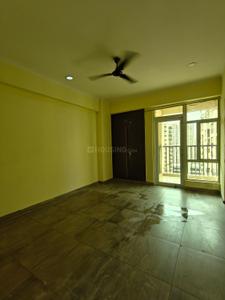 Bedroom Image of 1090 Sq.ft 2 BHK Apartment / Flat for rent in Gaursons Gaur City 2 11th Avenue, Noida Extension Greater Noida for Rs. 21000