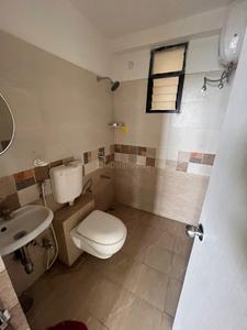 Bathroom Image of 1200 Sq.ft 2 BHK Apartment / Flat for rent in DB Pride, Talawali Chanda Indore for Rs. 20000