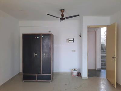 Living Room Image of 900 Sq.ft 2 BHK Apartment / Flat for sale in Breez Global Heights, Sector 33 Sohna for Rs. 5700000