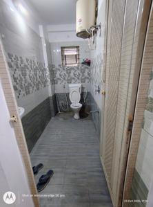 Bathroom Image of 650 Sq.ft 1 BHK Builder Floor for rent in HSR Layout Bengaluru for Rs. 26700