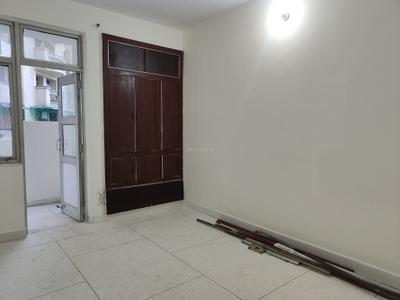 Bedroom Image of 1689 Sq.ft 3 BHK Apartment / Flat for sale in Golden Heights Apartments, Sector 12 Dwarka New Delhi for Rs. 28000000