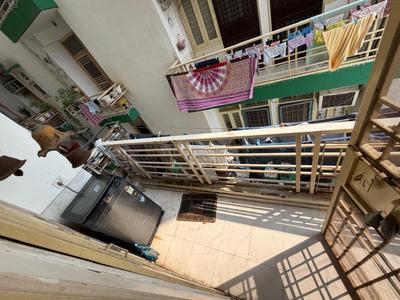 Balcony Image of 950 Sq.ft 2 BHK Apartment / Flat for rent in Defence Enclave, Sector 44 Noida for Rs. 22000