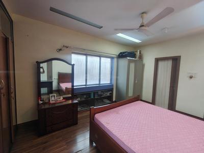 Bedroom Image of 1410 Sq.ft 4 BHK Apartment / Flat for sale in Mukundapur Kolkata for Rs. 10500000