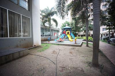 Playing Area Image of 1000 Sq.ft 3 BHK Apartment / Flat for rent in Moshi Pune for Rs. 30000