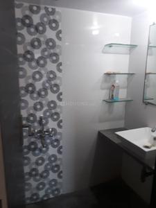 Bathroom Image of 525 Sq.ft 1 BHK Apartment / Flat for rent in Parel Mumbai for Rs. 45000
