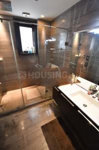 Bathroom Image of 4500 Sq.ft 4 BHK Apartment / Flat for sale in Maharani Bagh New Delhi for Rs. 152500000