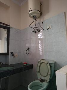 Image of 1500 Sq.ft 2 BHK Builder Floor for rent in Sector 41, Noida for Rs. 32000