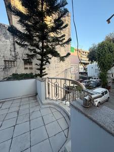 Balcony Image of 3000 Sq.ft 3 BHK Independent House for sale in L.P.Savani Surat for Rs. 17500000