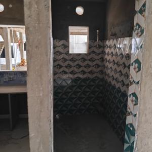 Bathroom Image of 1200 Sq.ft 3 BHK Apartment / Flat for sale in Liluah Howrah for Rs. 4200000