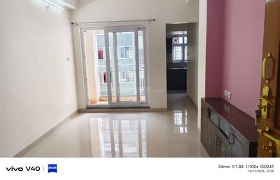 Hall Image of 629 Sq.ft 1 BHK Apartment / Flat for rent in Sholinganallur Chennai for Rs. 19000