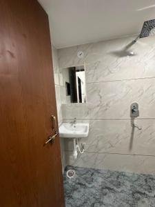Image of 1100 Sq.ft 1 BHK Apartment / Flat for rent in Geeta Bhawan, Indore for Rs. 21000