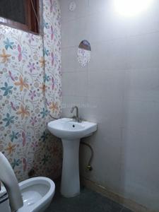 Bathroom Image of 575 Sq.ft 1 BHK Builder Floor for rent in Vasundhara Ghaziabad for Rs. 10500