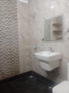 Bathroom Image of 1440 Sq.ft 3 BHK Builder Floor for rent in East Of Kailash New Delhi for Rs. 75000