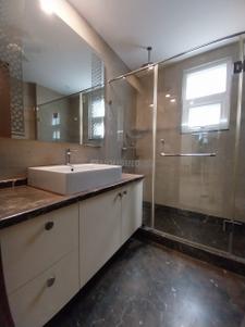 Image of 4500 Sq.ft 4 BHK Builder Floor for rent in Safdarjung Enclave, New Delhi for Rs. 350000