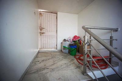 Balcony Image of 2700 Sq.ft 5 BHK Independent House for sale in Bapunagar Ahmedabad for Rs. 19900000