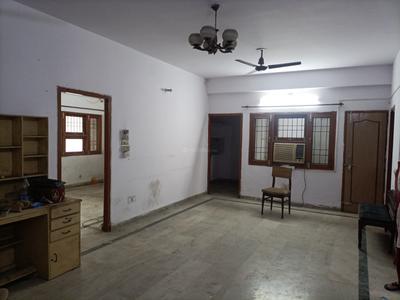 Living Room Image of 1800 Sq.ft 3 BHK Apartment / Flat for rent in Butler Colony Lucknow for Rs. 35000
