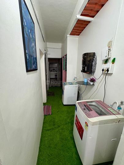 Balcony Image of STAYYO PG Services in Shivaji Nagar, Pune