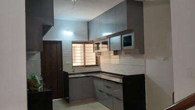 Kitchen Image of 1200 Sq.ft 4.5 BHK Independent House for rent in Waghodia Road Vadodara for Rs. 25000