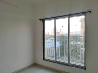 Bedroom Image of 750 Sq.ft 2 BHK Apartment / Flat for sale in Shree Krushna Tower, Mulund West Mumbai for Rs. 12000000