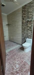 Bathroom Image of 6000 Sq.ft 7 BHK Independent House for rent in Sector 52 Noida for Rs. 250000
