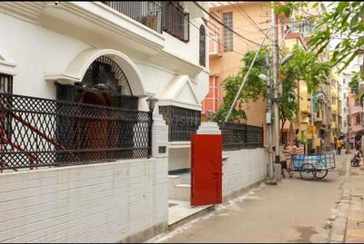 Balcony Image of 3200 Sq.ft 9 BHK Independent House for sale in Lake Town Kolkata for Rs. 35000000