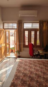 1 RK Independent House