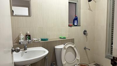 Image of 1080 Sq.ft 2 BHK Apartment / Flat for rent in Adani The Meadows, Shantigram, Ahmedabad for Rs. 23000