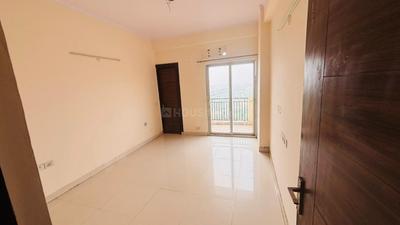 Bedroom Image of 2830 Sq.ft 4 BHK Apartment / Flat for rent in MKS La Royale, Indirapuram Ghaziabad for Rs. 50000