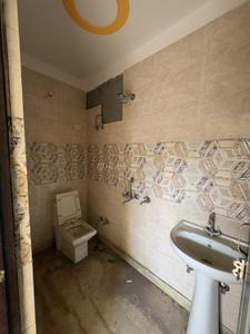 Image of 1665 Sq.ft 4 BHK Builder Floor for sale in Laxmi Nagar, New Delhi for Rs. 13500000