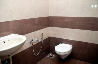 Bathroom Image of 1350 Sq.ft 1 BHK Apartment / Flat for rent in Shanti Nagar Nadiad for Rs. 20000